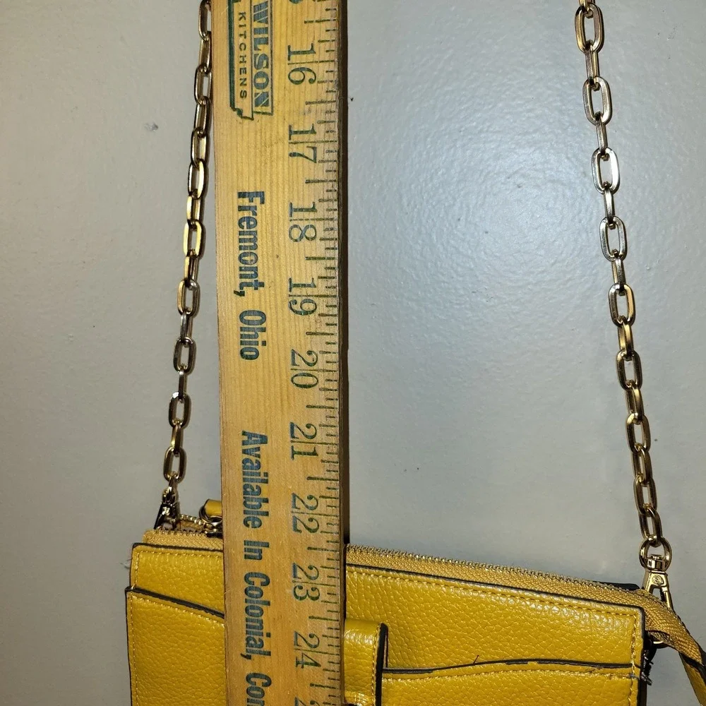 Anne Klein AK Yellow Wallet On Chain Crossbody‎ Purse Mustard Zip Top Gold Tone